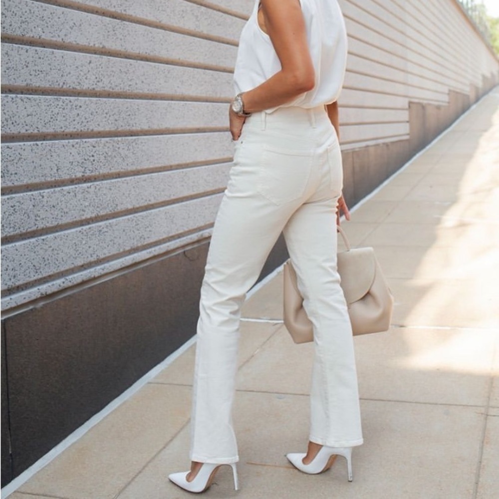 Ann Taylor white Jeans size 4